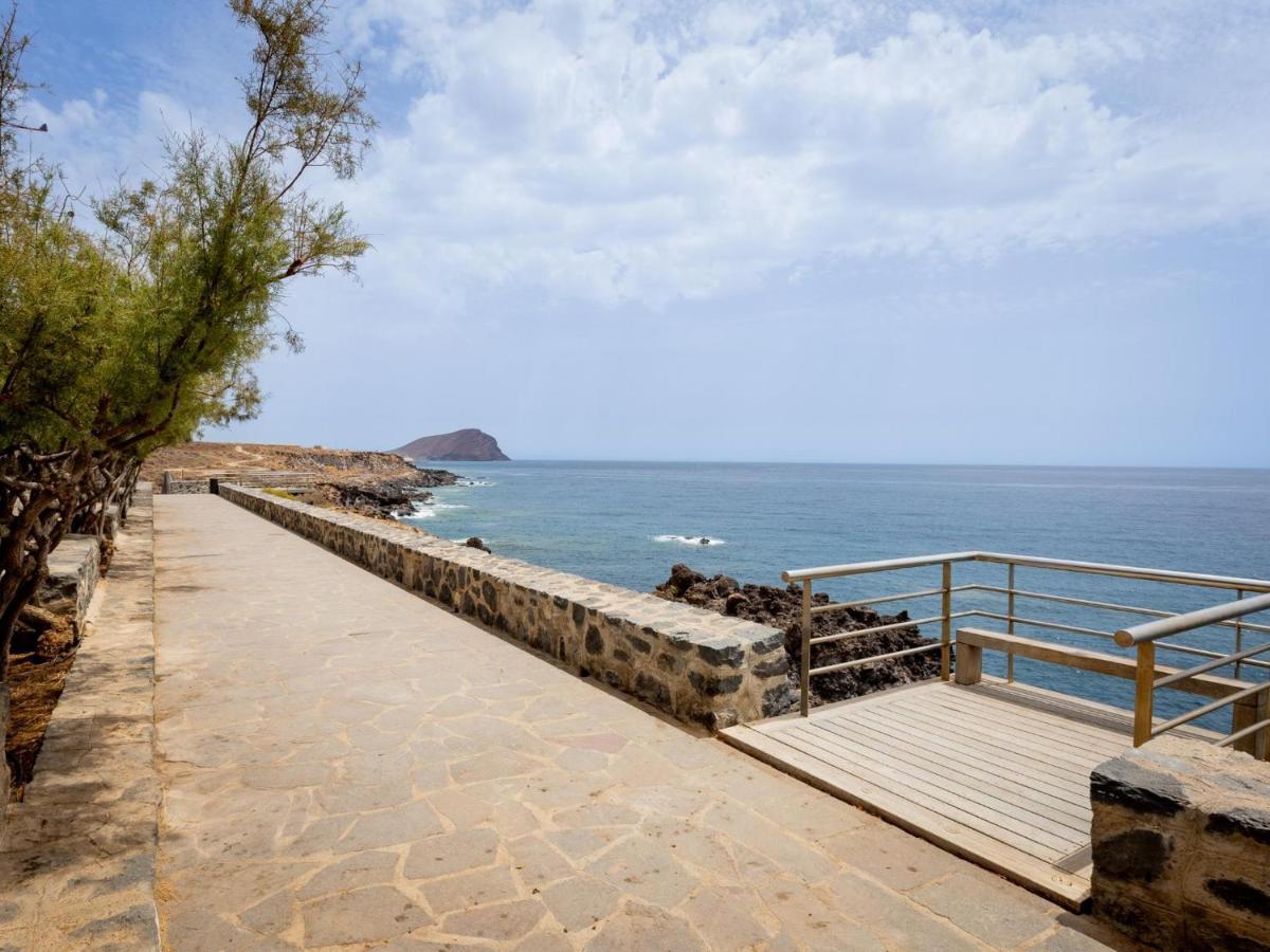 Las Rocas By The Ocean, Wifi And Sea View لوس أبريغوس المظهر الخارجي الصورة