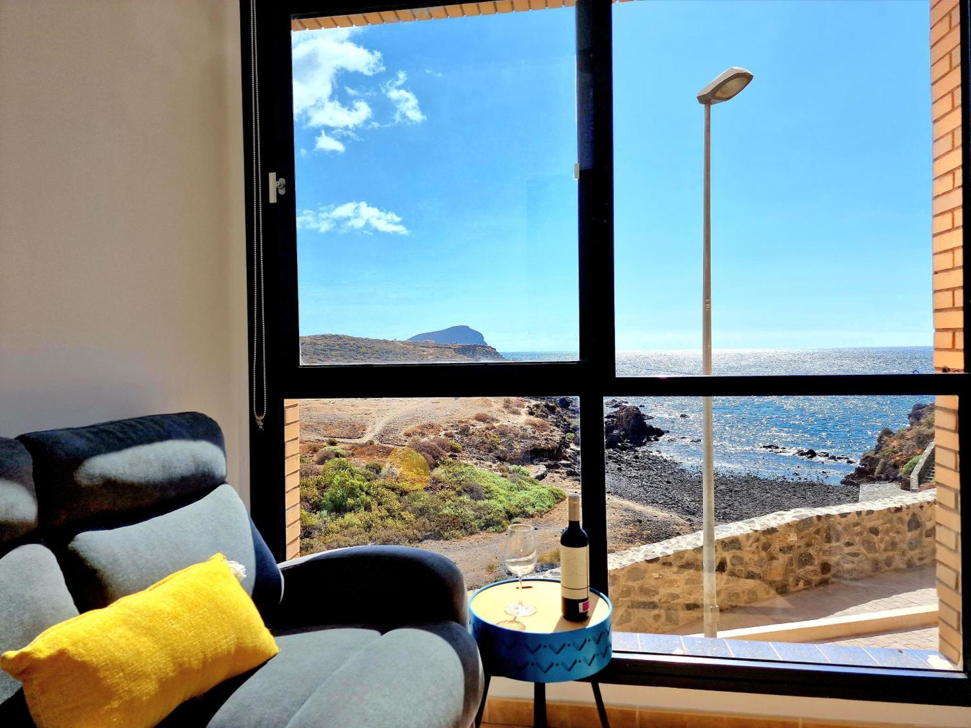 Las Rocas By The Ocean, Wifi And Sea View لوس أبريغوس المظهر الخارجي الصورة