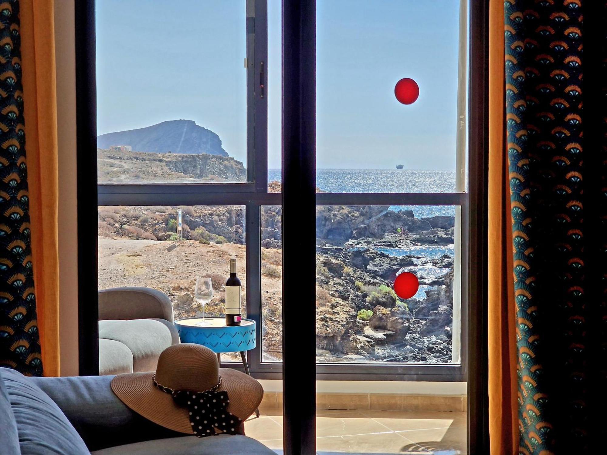 Las Rocas By The Ocean, Wifi And Sea View لوس أبريغوس المظهر الخارجي الصورة