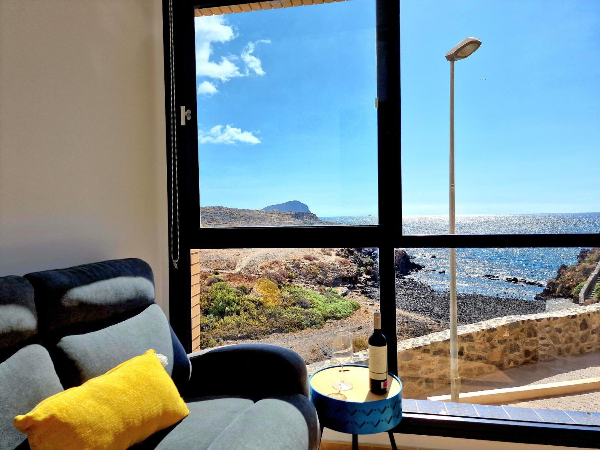 Las Rocas By The Ocean, Wifi And Sea View لوس أبريغوس المظهر الخارجي الصورة